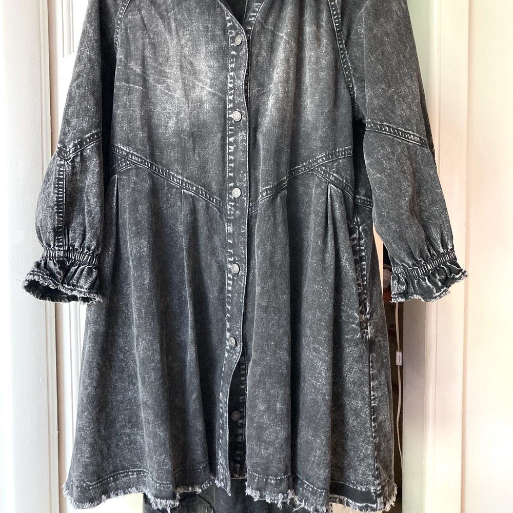 Free people button down dress, lightweight jacket.